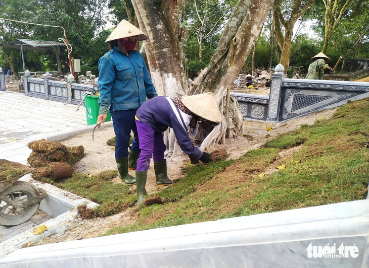 Thăm di tích lịch sử quốc gia đặc biệt Hải Thượng Lãn Ông - Ảnh 9.