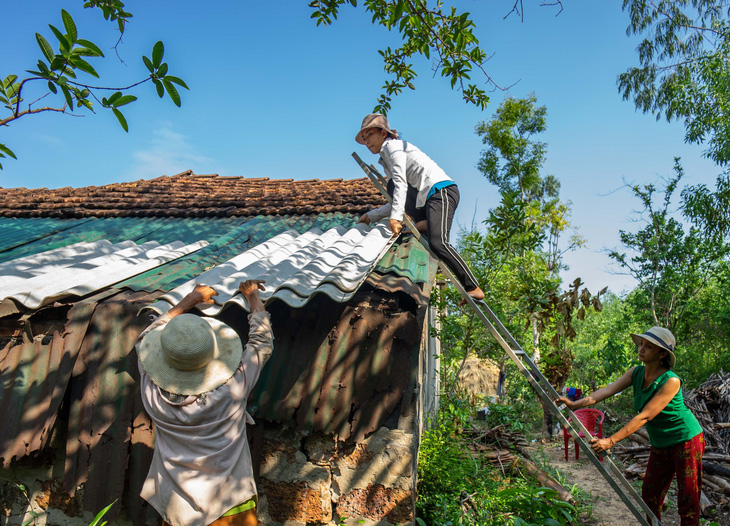 Chủ tịch tỉnh Quảng Ngãi: Không lợi dụng chủ trương xóa nhà tạm để… phá rừng - Ảnh 1.