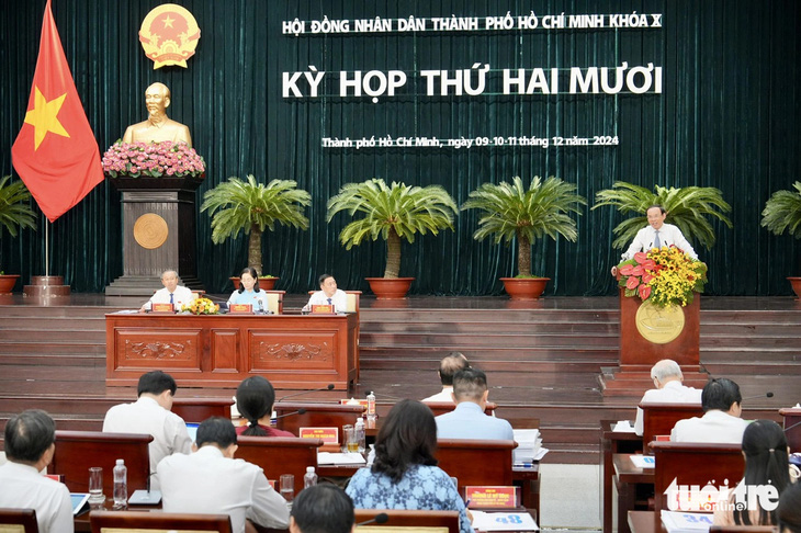 Bí thư Nguyễn Văn Nên: 'Có đồng chí phải rời vị trí để đất nước phát triển thì cũng là việc ý nghĩa' - Ảnh 2.