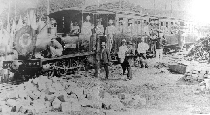 Tàu chạy hơi nước tuyến Sài Gòn - Chợ Lớn, đoạn đường sắt đầu tiên trong lịch sử Đông Dương