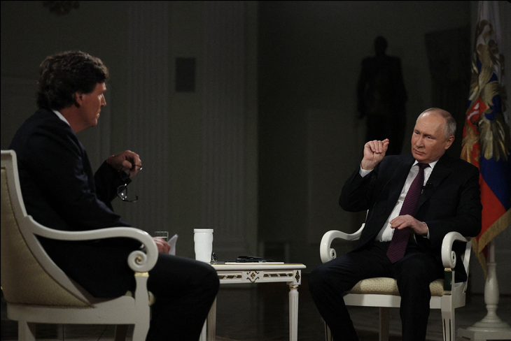 Tổng thống Nga Putin trong cuộc trả lời phỏng vấn với nhà báo Mỹ - Ảnh: AFP