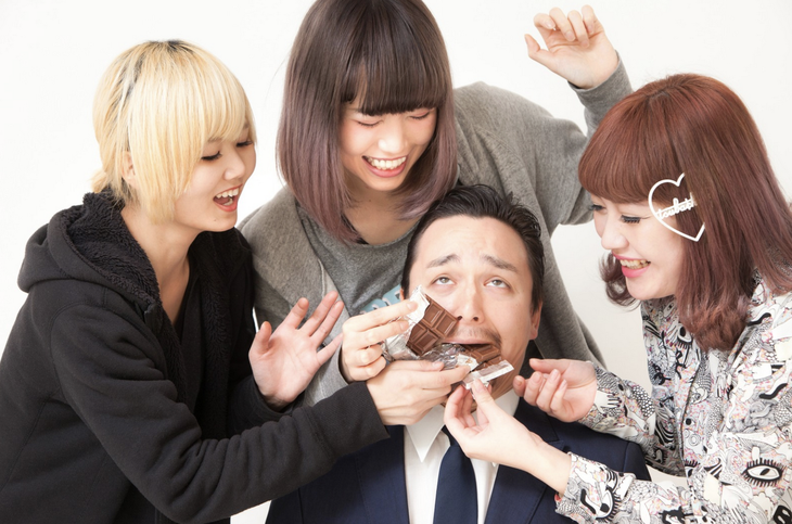 Ngày càng nhiều phụ nữ Nhật không thích tặng sô cô la cho đồng nghiệp nam nữa. 