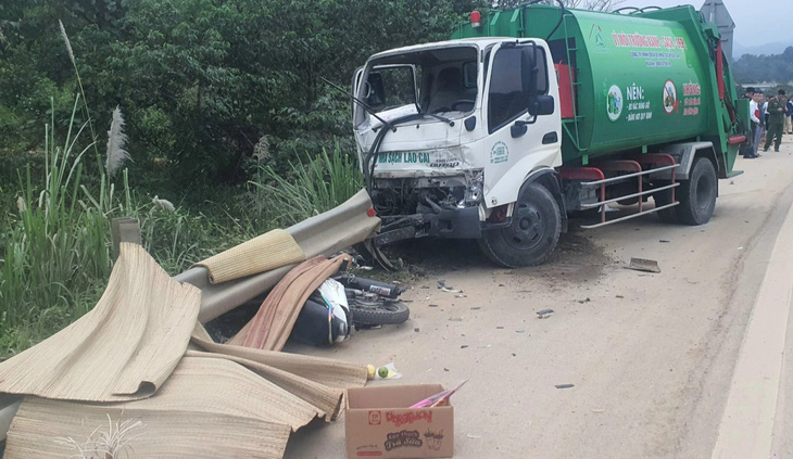 Vụ tai nạn làm bốn người chết trên cao tốc Nội Bài - Lào Cai - Ảnh: Công an cung cấp