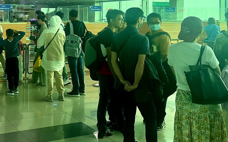Đoàn khách gần 300 người Đài Loan bị bỏ rơi ở Phú Quốc được bay về nhà