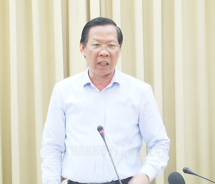 Chủ tịch UBND TP.HCM Phan Văn Mãi phát biểu tại phiên họp - Ảnh: THÀNH ỦY TP.HCM