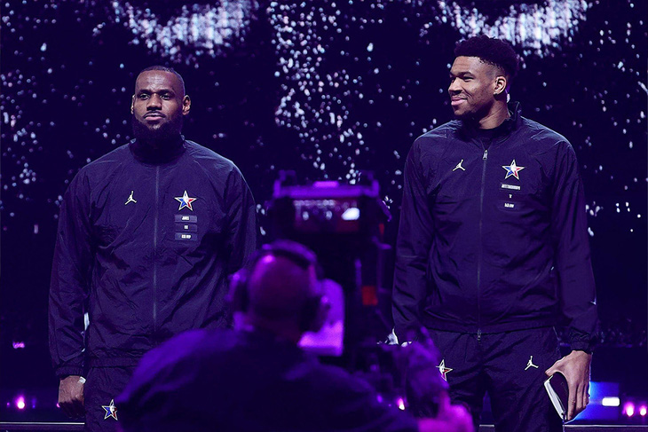 LeBron James (trái) và Giannis Antetokounmpo (phải) là đội trưởng của hai đội tại NBA All-Star 2024 - Ảnh: REUTERS