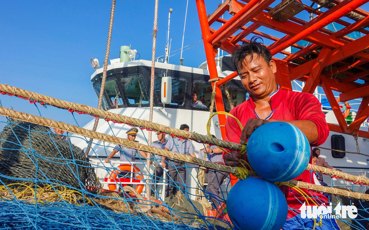 Ngư dân Kiên Giang xuất hành mong tàu đầy cá