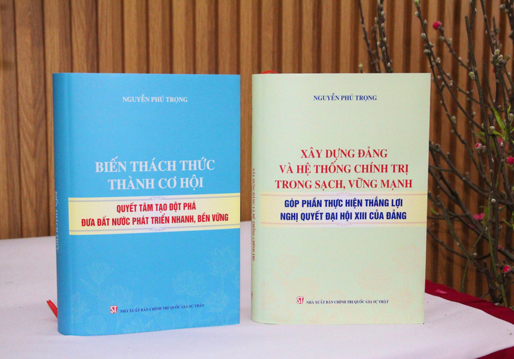 Hai cuốn sách vừa ra mắt của Tổng bí thư Nguyễn Phú Trọng - Ảnh: NXB Chính trị quốc gia Sự thật