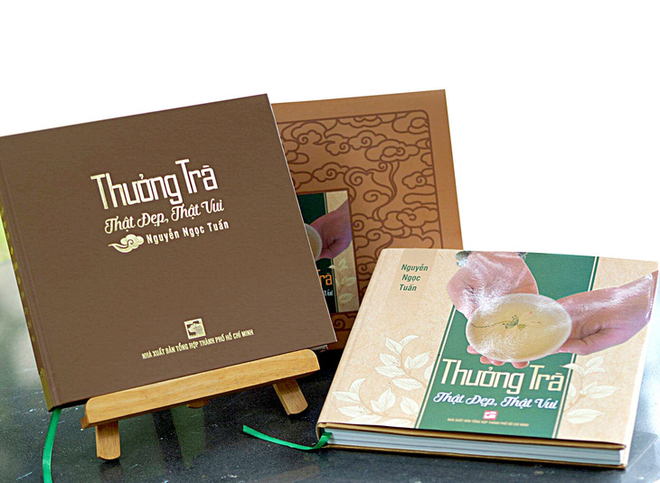 Các sách về thưởng trà của ông Nguyễn Ngọc Tuấn