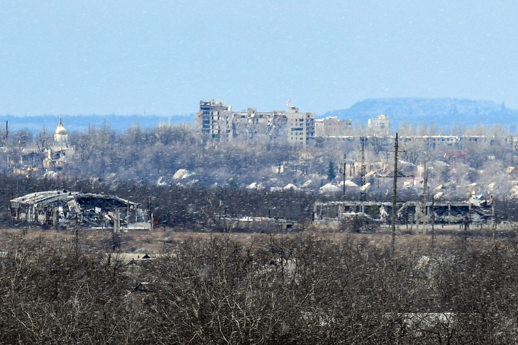 Góc nhìn vào thành phố Avdiivka từ khu vực Donetsk do Nga kiểm soát, ảnh chụp ngày 19-2 - Ảnh: AFP