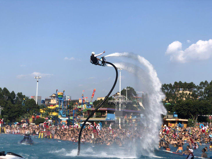 H2O Events có hơn 30 năm kinh nghiệm tổ chức các show diễn thể thao nghệ thuật quốc tế - Ảnh: H2O Events.