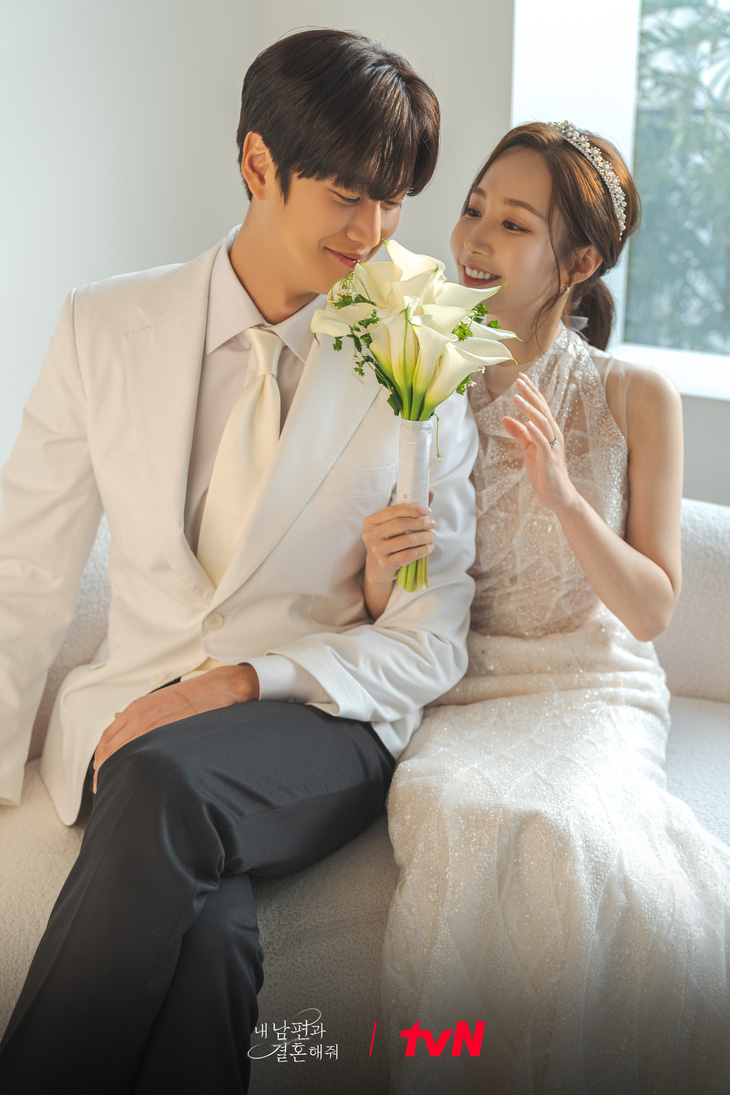 Ảnh cưới đẹp lung linh của Ji Hyuk - Ji Won (Na In Woo - Park Min Young)