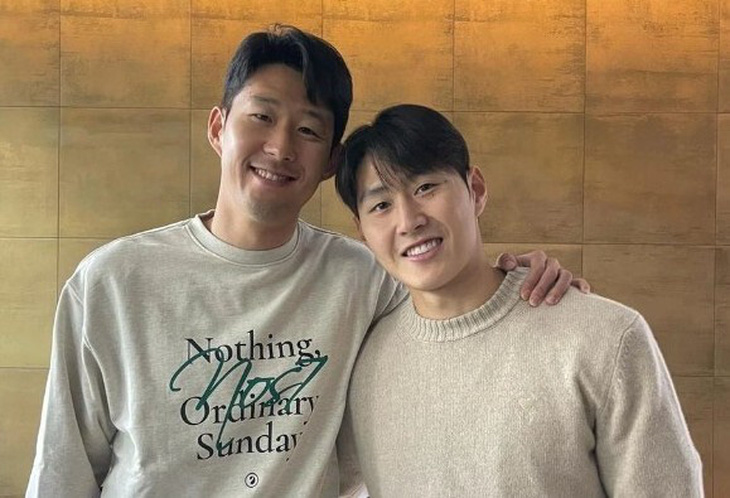 Son Heung Min (trái) và Lee Kang In đã chụp ảnh cùng nhau sau khi giải hòa - Ảnh: Instagram