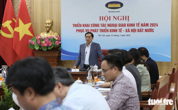 Bộ trưởng Bộ Ngoại giao Bùi Thanh Sơn phát biểu chỉ đạo tại hội nghị - Ảnh: DUY LINH