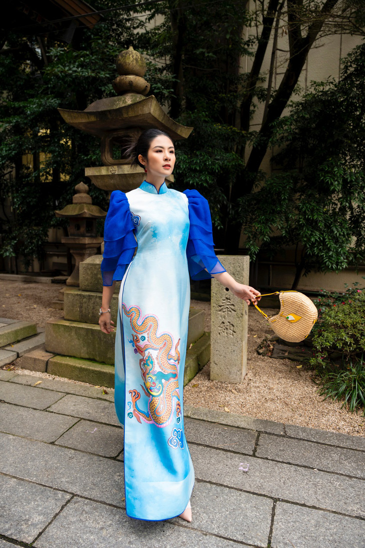 Chịu cái lạnh 2 độ C, Ngọc Hân vẫn rạng rỡ chụp ảnh áo dài  ở Nhật Bản- Ảnh 4.