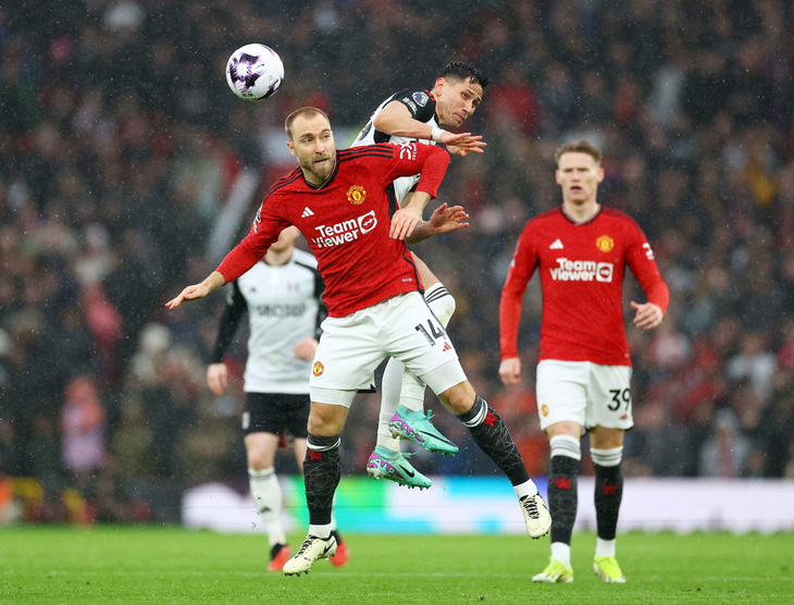 Man United nhận thất bại đầu tiên sau 4 trận toàn thắng tại Premier League - Ảnh: REUTERS