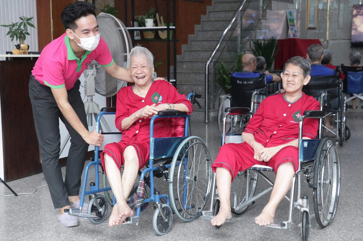 Với tốc độ già hóa dân số tăng nhanh, xu hướng phát triển của mô hình viện dưỡng lão ở Việt Nam là xu thế tất yếu - Ảnh: CẨM NƯƠNG