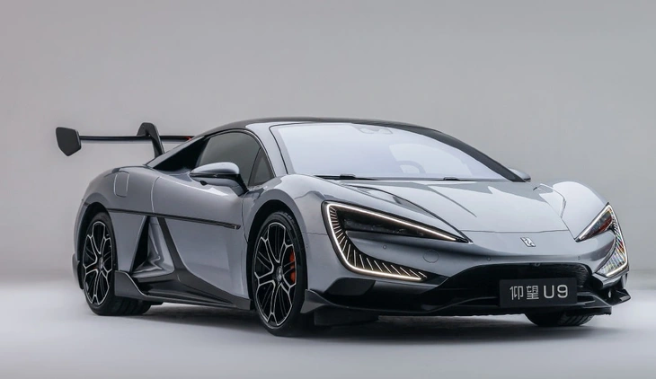 BYD YangWang U9: Siêu xe Trung Quốc đấu Lamborghini, Ferrari bằng thông số khủng, giá rẻ- Ảnh 1. BYD YangWang U9 mang thiết kế chuẩn khung siêu xe với mũi nhọn, trần cong, hông thon tối ưu khí động học và không có điểm nhấn quá sáng tạo với các siêu xe đang có mặt trên thị trường - Ảnh: BYD