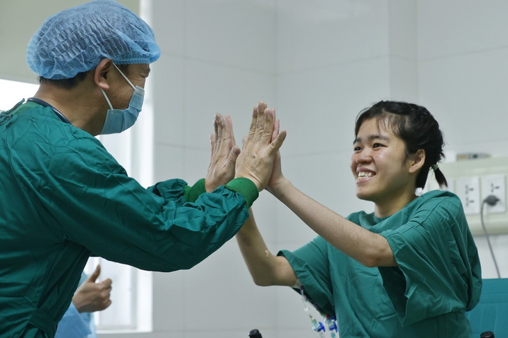 Sự thành công của ca ghép phổi là thành tựu tiêu biểu của ngành y tế Việt Nam, góp phần mang lại những giá trị to lớn cho sức khỏe người bệnh và nhân dân