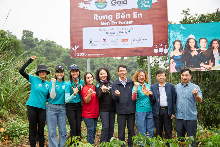 Hoa hậu H'Hen Niê và nhiều người nổi tiếng khác tham gia vào các hoạt động gây quỹ cho dự án trồng rừng Bến En năm 2024 - Ảnh: GAIA