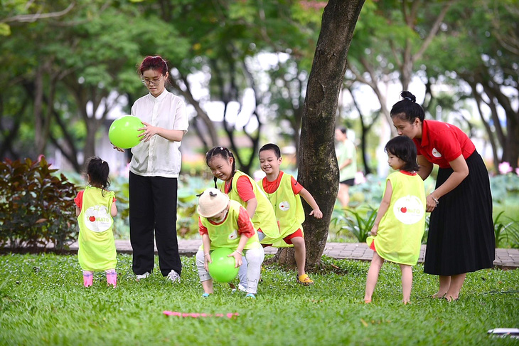 Tỉ lệ sinh của Việt Nam lần đầu tiên từ 2006 đã giảm xuống dưới 2 con/bà mẹ - Ảnh: Quang Định