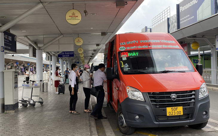 Nhiều tuyến buýt TP.HCM chạy xuyên Tết, riêng buýt sân bay chạy 24/24