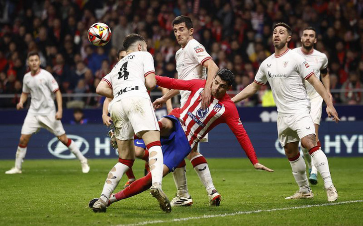 Atletico Madrid để thua Bilbao trong trận bán kết lượt đi Cúp Nhà vua Tây Ban Nha - Ảnh: REUTERS