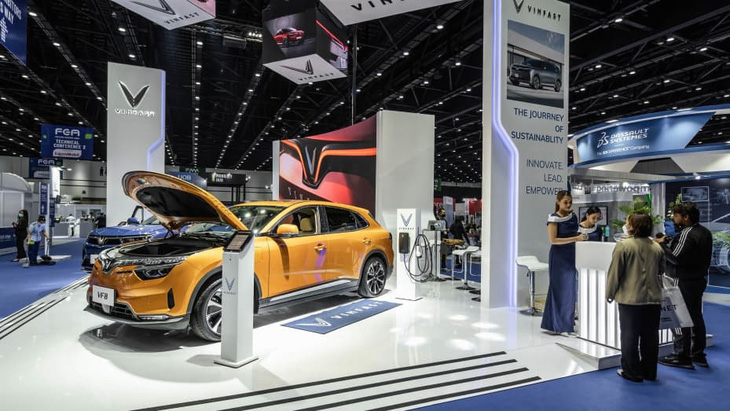 VinFast trưng bày xe tại triển lãm Future Energy Asia Exhibition 2023 diễn ra ở Queen Sirikit National Convention Center, Thái Lan - Ảnh: CNBC