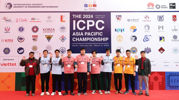 Ba đội tuyển thuộc Trường đại học Công nghệ - Đại học Quốc gia Hà Nội tham dự vòng chung kết ICPC Asia Pacific Championship - Ảnh: VNU