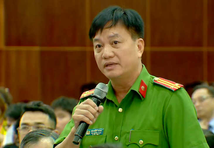 Trung tá Đới Ngọc Thắng - phó Phòng cảnh sát hình sự Công an TP.HCM - phát biểu tại chương trình