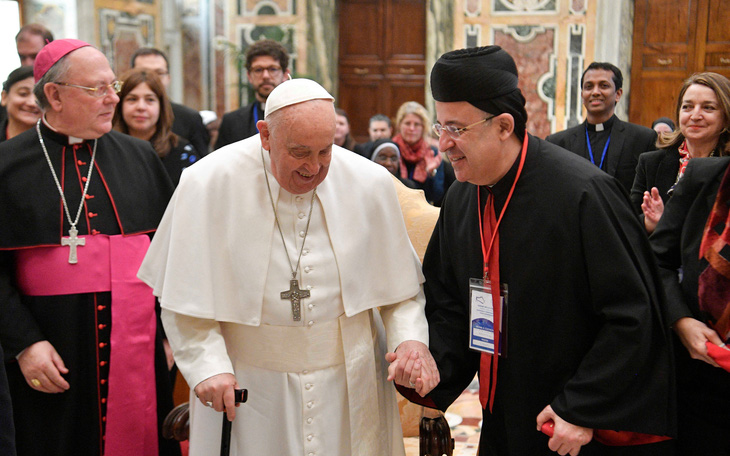 Vì sao Giáo hoàng kêu gọi giương cờ trắng để đàm phán ở Ukraine?