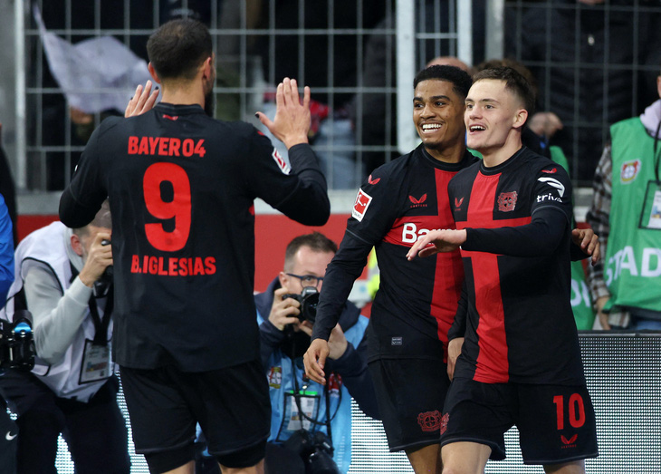 Bayer Leverkusen vẫn chưa thua ở Bundesliga mùa này - Ảnh: REUTERS