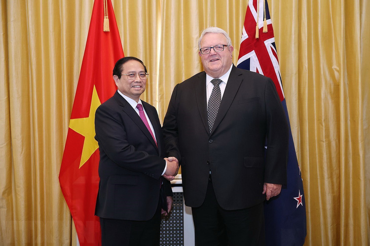 Thủ tướng Phạm Minh Chính và Chủ tịch Quốc hội New Zealand Gerry Brownlee tại cuộc hội kiến - Ảnh: DƯƠNG GIANG