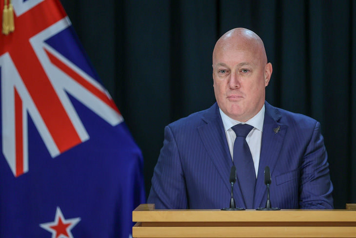 Thủ tướng New Zealand Christopher Luxon tại họp báo - Ảnh: NHẬT BẮC