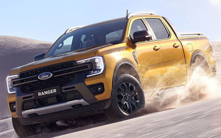 Ford Ranger Wildtrak mạnh hơn với động cơ V6 bổ sung, giá quy đổi 1,06 tỉ đồng