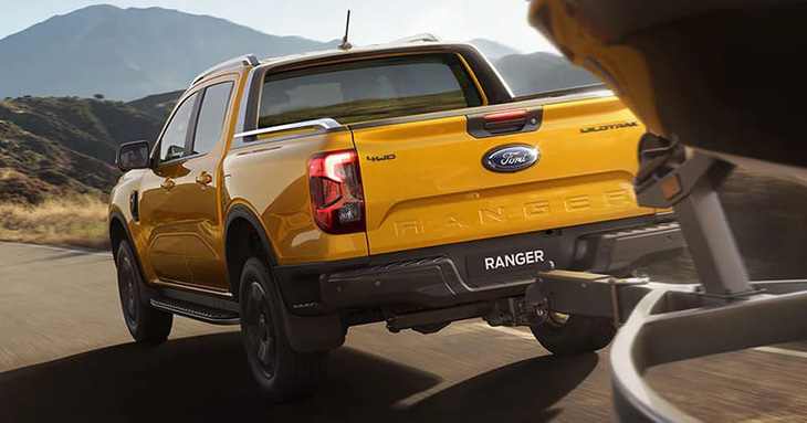 Ford Ranger Wildtrak mạnh hơn với động cơ V6 bổ sung, giá quy đổi 1,06 tỉ đồng- Ảnh 9.