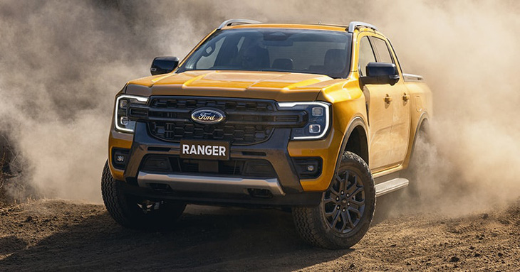 Ford Ranger Wildtrak mạnh hơn với động cơ V6 bổ sung, giá quy đổi 1,06 tỉ đồng- Ảnh 4.