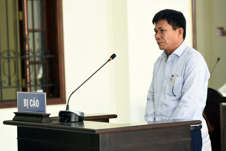 Cựu giám đốc CDC Bình Phước Nguyễn Văn Sáu tại phiên tòa - Ảnh: A LỘC