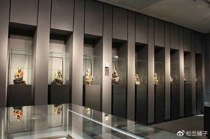 Không gian trưng bày tượng của 18 vị La Hán ở bảo tàng - Ảnh: Sina
