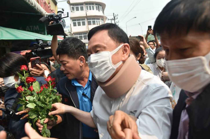 Cựu thủ tướng Thaksin Shinawatra tại tỉnh Chiang Mai, Thái Lan hôm 15-3 - Ảnh: BANGKOK POST