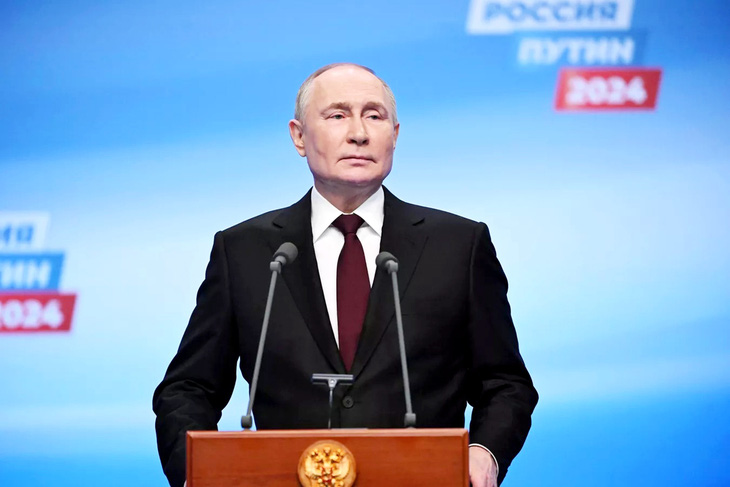 Ông Putin phát biểu sau khi đắc cử tổng thống nhiệm kỳ mới - Ảnh: SPUTNIK