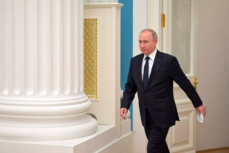 Tổng thống Putin trong ảnh chụp ngày 24-2-2022 sau khi ông phát động &quot;chiến dịch quân sự đặc biệt&quot; ở Ukraine - Ảnh: AFP