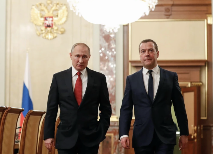 Ông Putin và ông Medvedev trong bức ảnh chụp năm 2020 - Ảnh: AFP