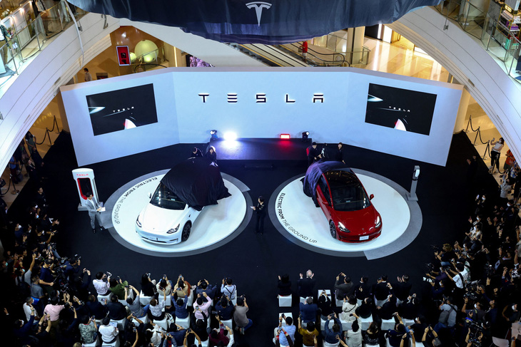 Tesla Model Y và Model 3 được giới thiệu ở Thái Lan tháng 12-2022 - Ảnh: Reuters