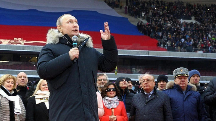 Ông Putin tuyên thệ nhậm chức tổng thống Nga năm 2000 và giữ vị trí này tới năm 2008. Từ năm 2008 - 2012, ông làm thủ tướng Nga. Sau đó, ông tiếp tục làm tổng thống Nga từ năm 2012 đến nay - Ảnh: AFP