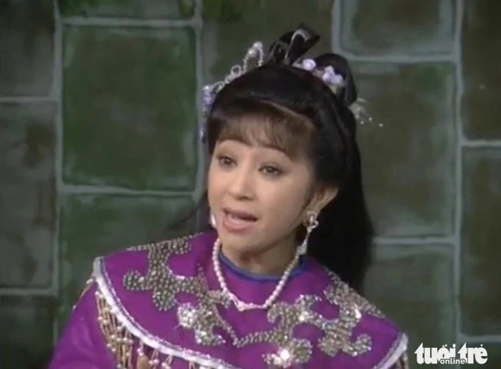 Nghệ sĩ Thoại Mỹ vào vai nàng Bạch Thu Hà trong vở cải lương Võ Đông Sơ - Bạch Thu Hà sẽ phát sóng ngày 22 và 23-3 trên kênh HTVC Thuần Việt - Ảnh chụp màn hình: LINH ĐOAN