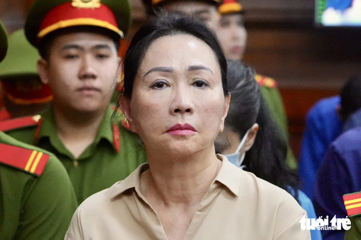 Bà Trương Mỹ Lan tại tòa - Ảnh: HỮU HẠNH