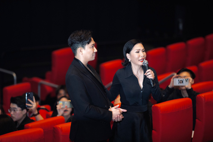 Hồng Đào là nghệ sĩ duy nhất góp mặt trong sự kiện với tư cách diễn viên của phim