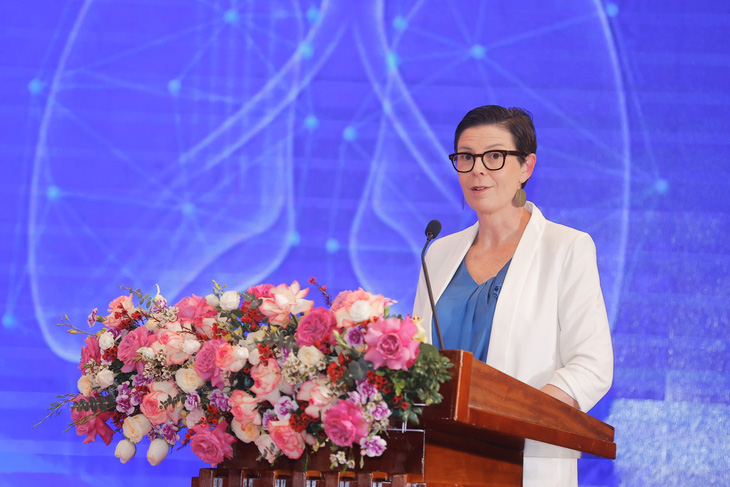 Bà Angela Pratt, trưởng Đại diện WHO tại Việt Nam chia sẻ tại lễ kỷ niệm Ngày Thế giới Phòng chống bệnh lao diễn ra tại Hà Nội sáng 22-3 - Ảnh: A.Q