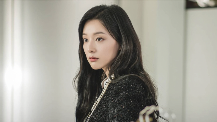 Kim Ji Won của ‘Nữ hoàng nước mắt' và những bước đột phá- Ảnh 4.
